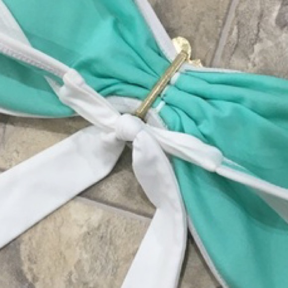 XHILARATION Size M/L ~ Bandeau Bikini Top Summer Beach Pool Resort ~ - Picture 8 of 9